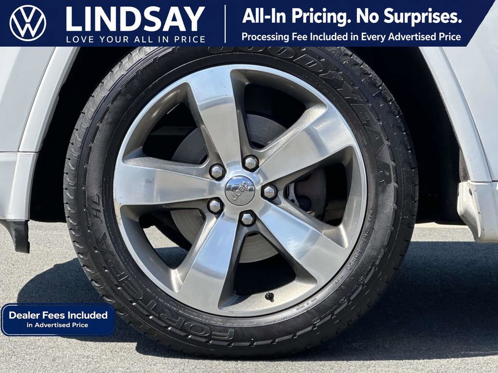 Used 2016 Jeep Grand Cherokee Overland w/ Advanced Technology Group AWD/4WD image 8