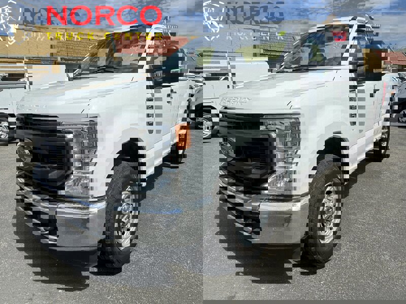 Used 2022 Ford F250 XL w/ Power Equipment Group image 4