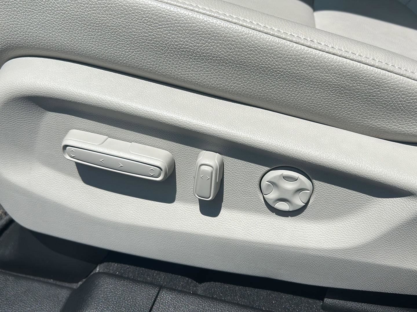 Used 2026 Honda Odyssey EX-L image 18