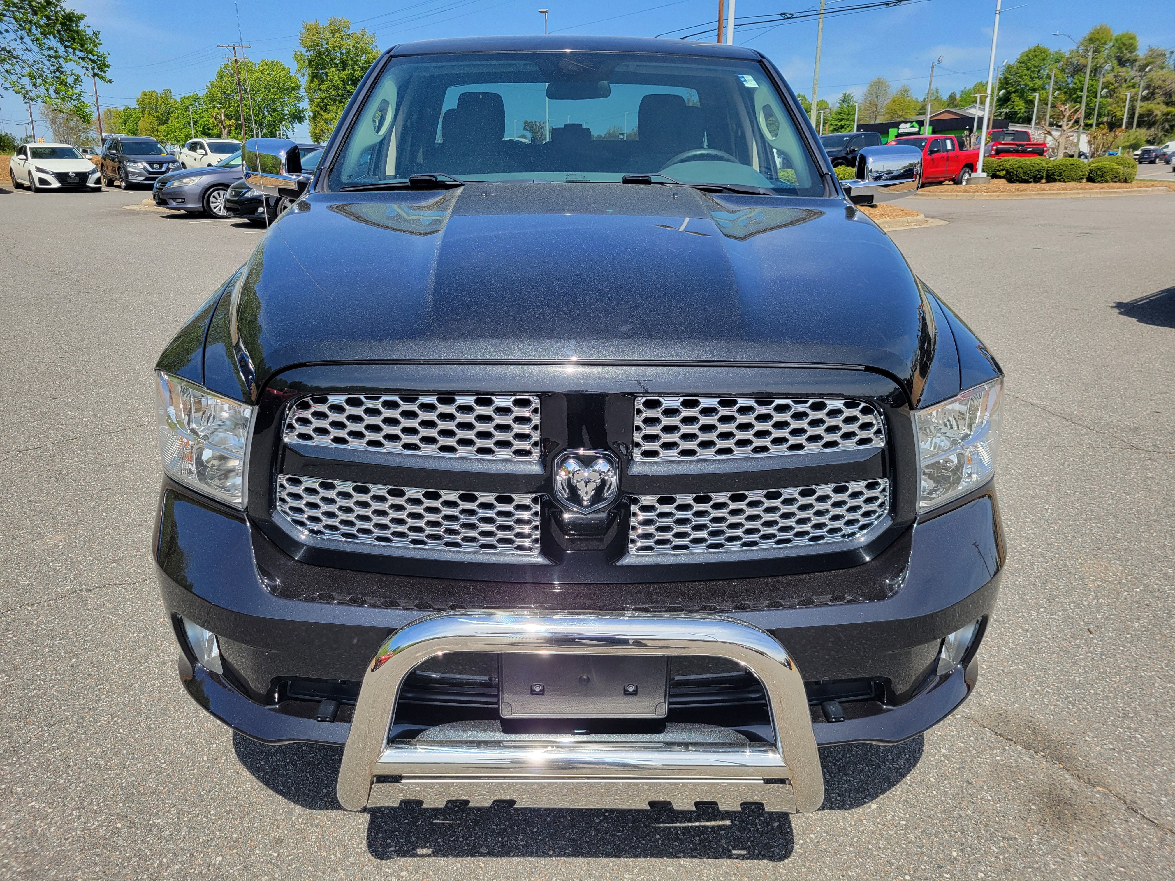 Used 2017 RAM 1500 Express image 2