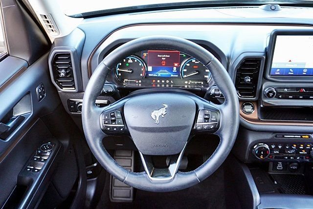 Used 2024 Ford Bronco Sport Outer Banks w/ Tech Package AWD/4WD image 20