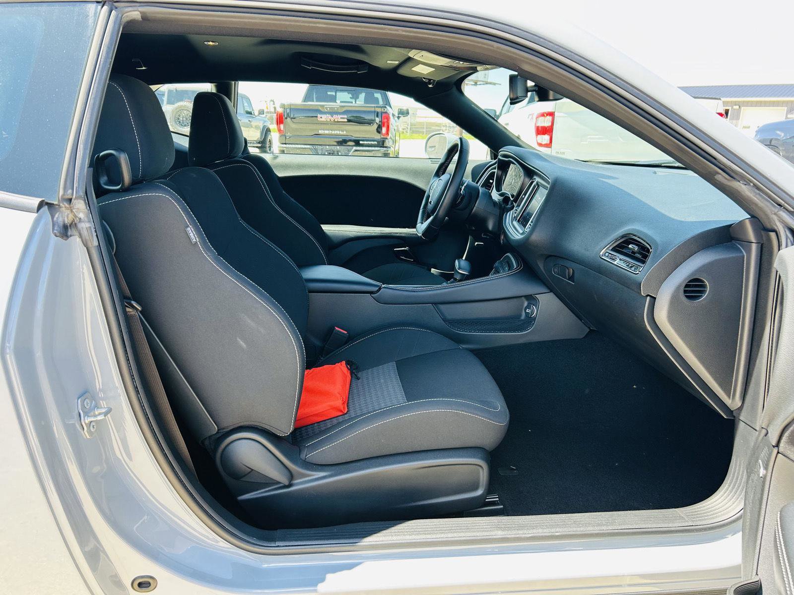 Used 2021 Dodge Challenger SRT Hellcat RWD image 27