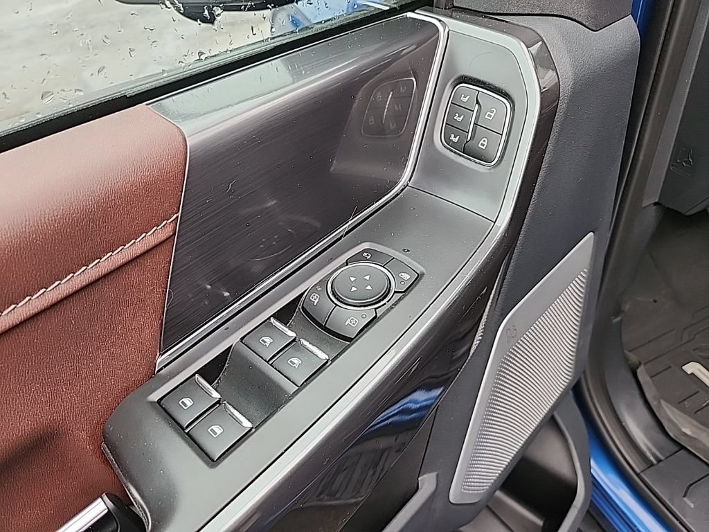 Used 2022 Ford F150 Lariat w/ Equipment Group 502A High AWD/4WD image 30