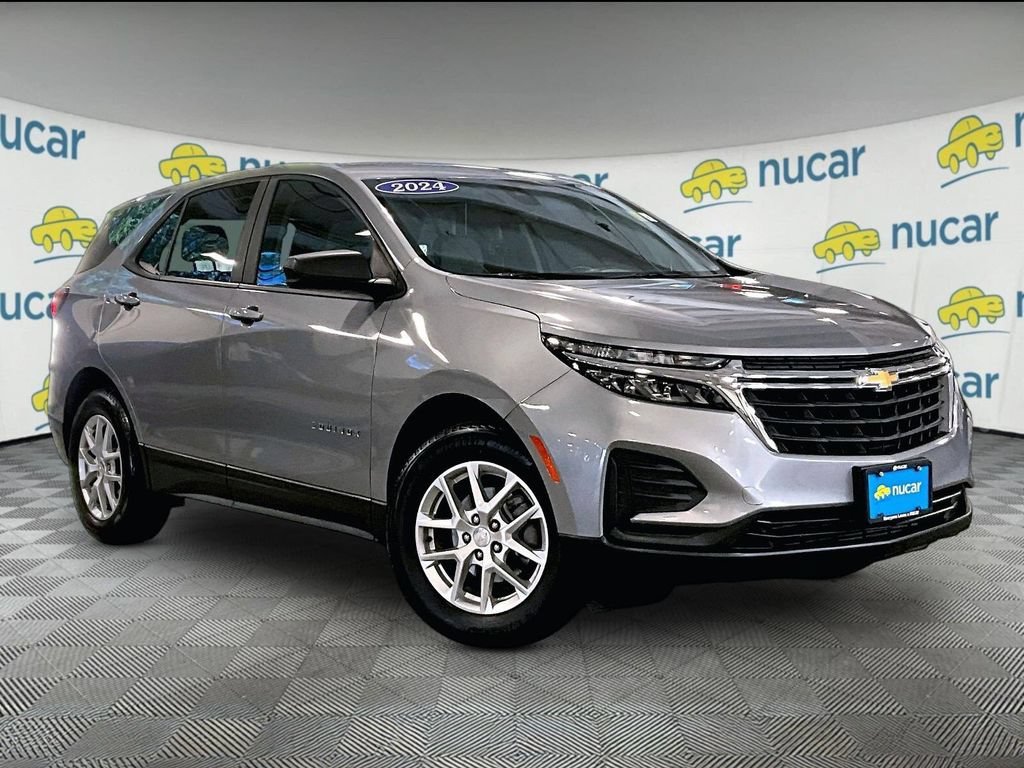 Used 2024 Chevrolet Equinox LS w/ LS Convenience Package