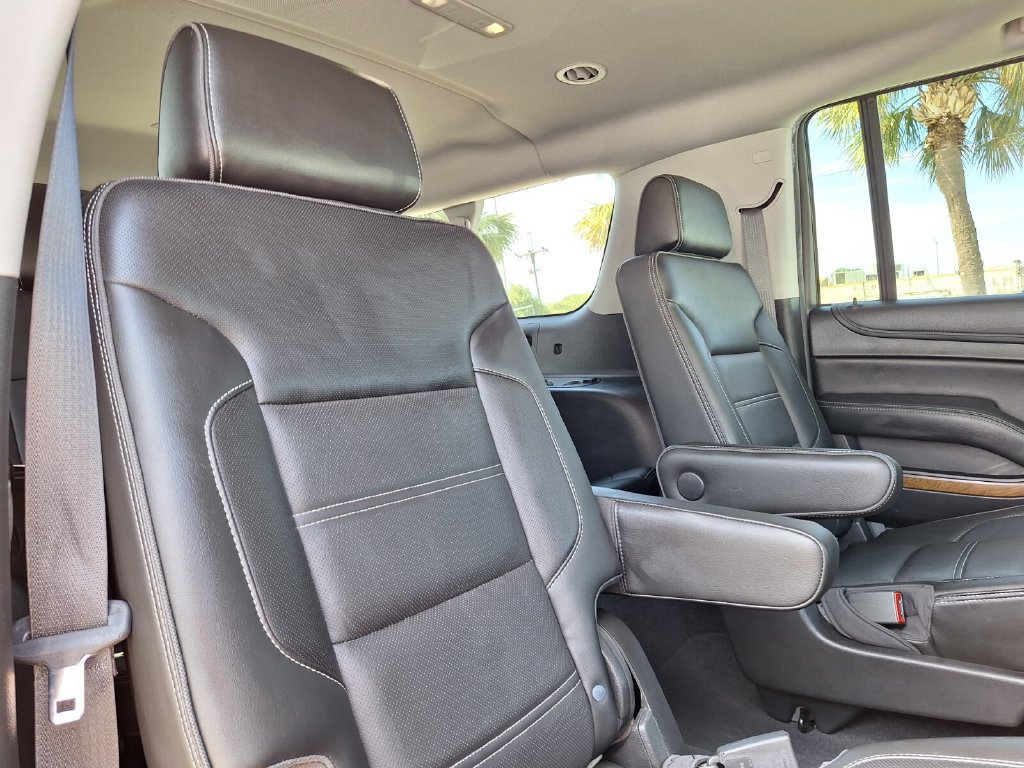 Used 2020 GMC Yukon XL Denali w/ Denali Premium Package RWD image 33