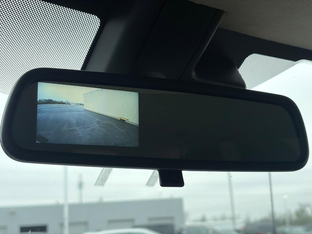 Used 2024 Chevrolet Express 3500 LT w/ LT Preferred Equipment Group RWD image 22