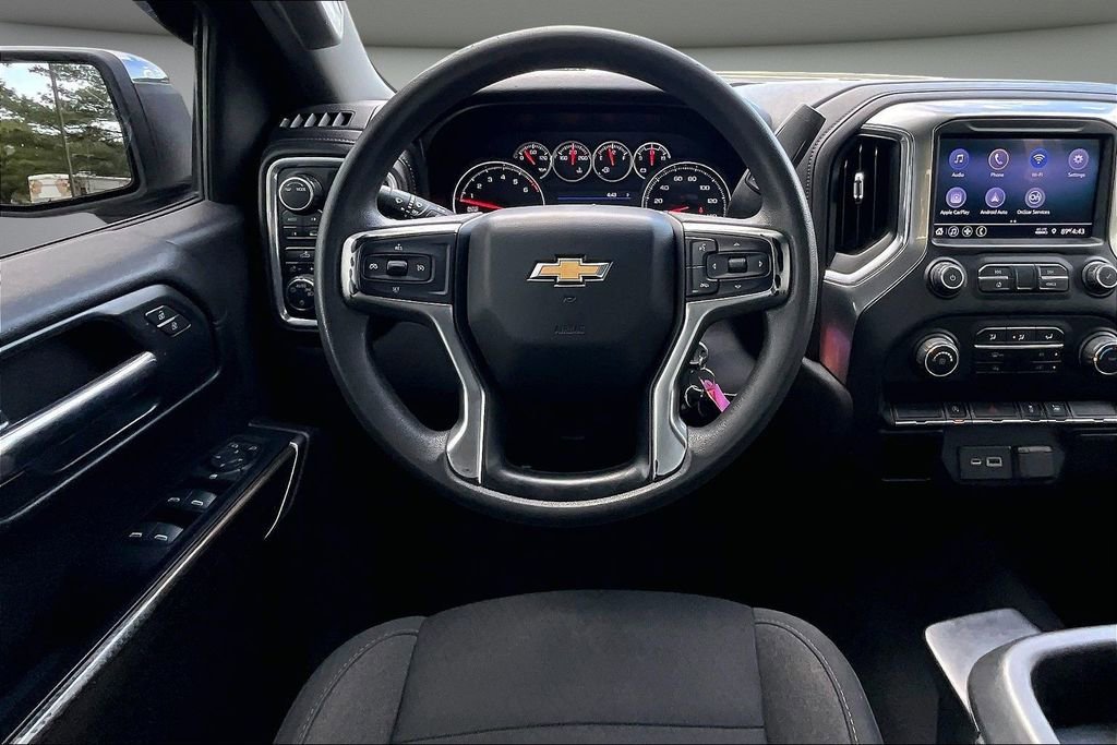Used 2020 Chevrolet Silverado 1500 LT AWD/4WD image 9