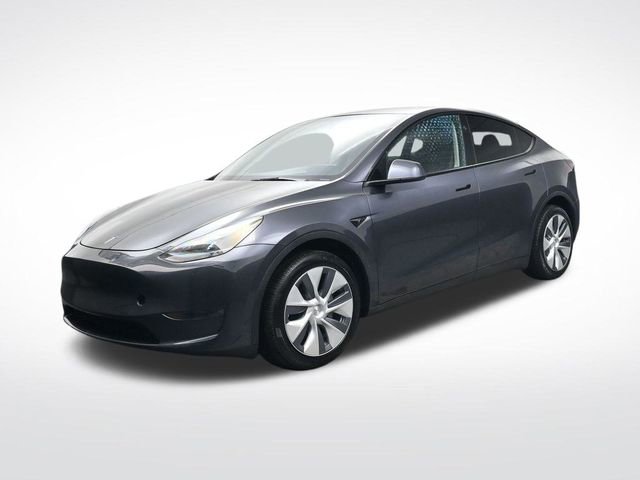 Used 2024 Tesla Model Y Long Range image 10