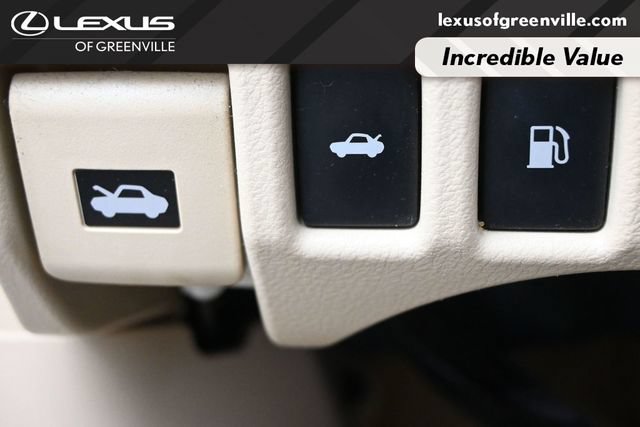Used 2014 Lexus ES 300h w/ Luxury Package w/Bamboo Trim FWD image 13
