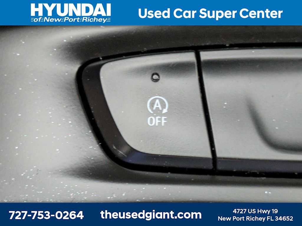 Used 2025 Chevrolet Trax LS FWD image 24