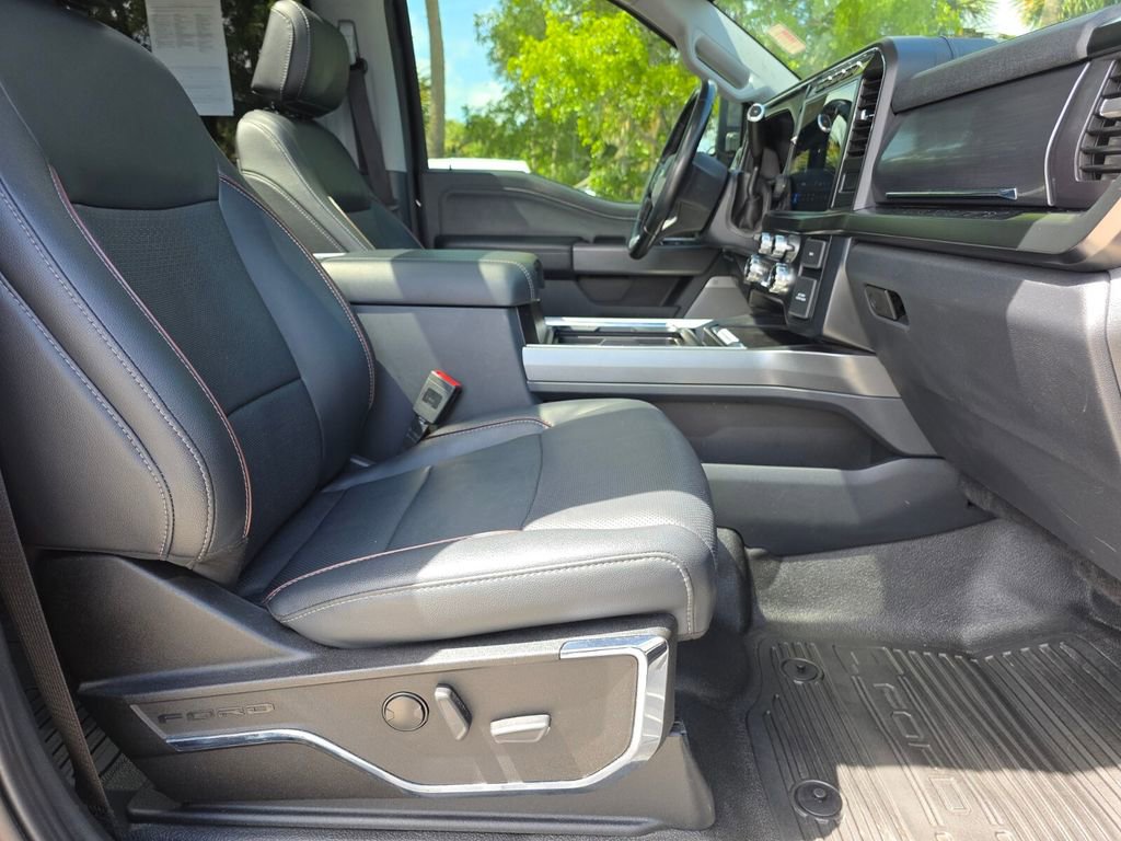 Used 2023 Ford F350 Lariat w/ Lariat Ultimate Package AWD/4WD image 10