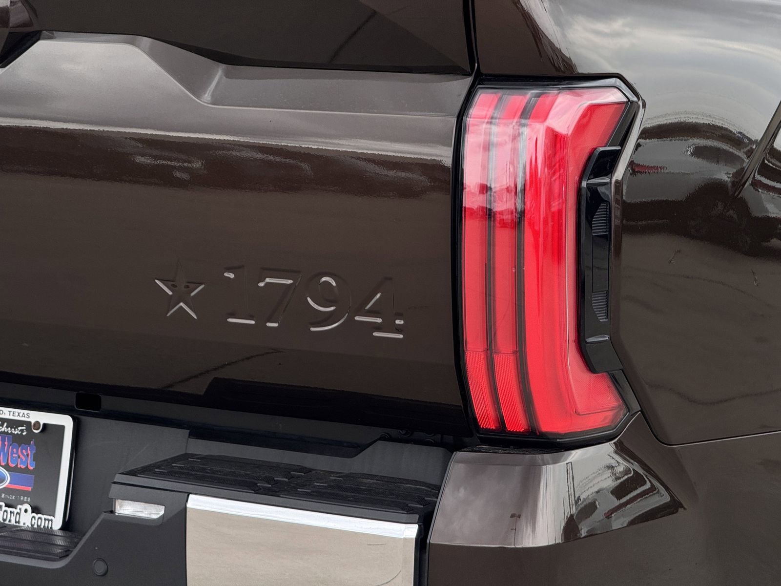 Used 2025 Toyota Tundra 1794 Edition image 13