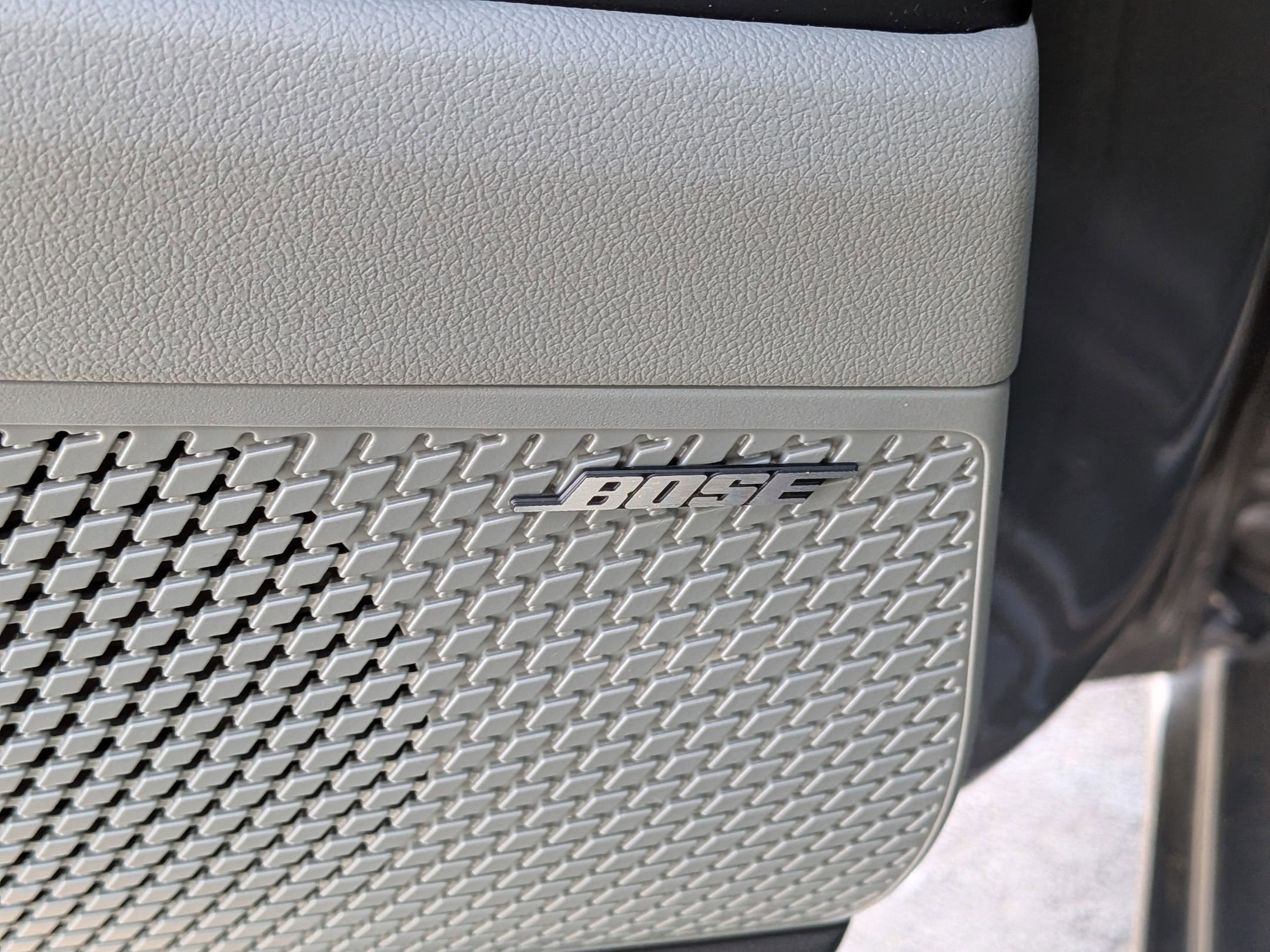 Used 2025 Hyundai Elantra Limited image 14