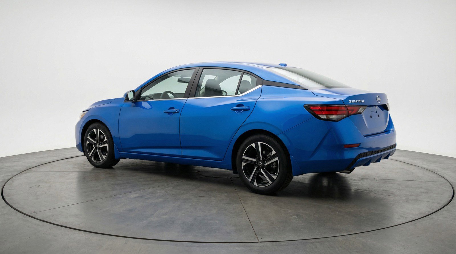 Used 2025 Nissan Sentra SV FWD image 6