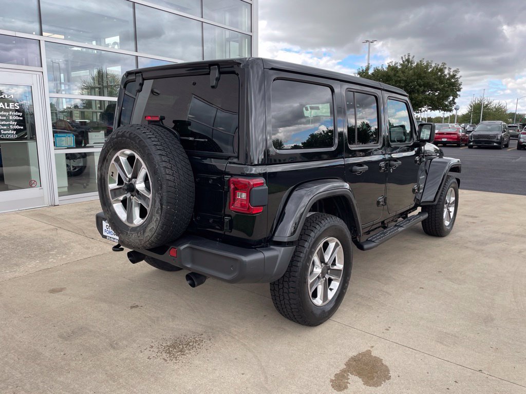 Used 2020 Jeep Wrangler Unlimited Sahara w/ Uconnect 4C Nav & Sound Group AWD/4WD image 5