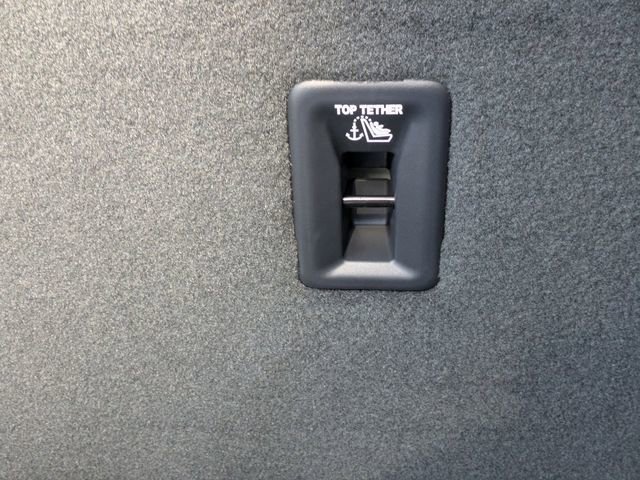 New 2026 Chevrolet Equinox ACTIV w/ Safety and Technology Package FWD image 32