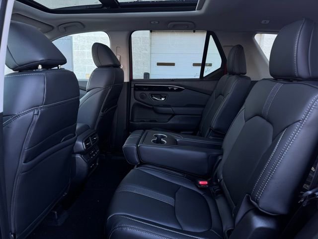 New 2025 Honda Pilot Touring image 22