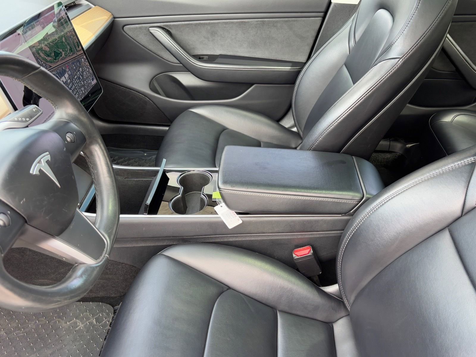 Used 2018 Tesla Model 3 Long Range image 17