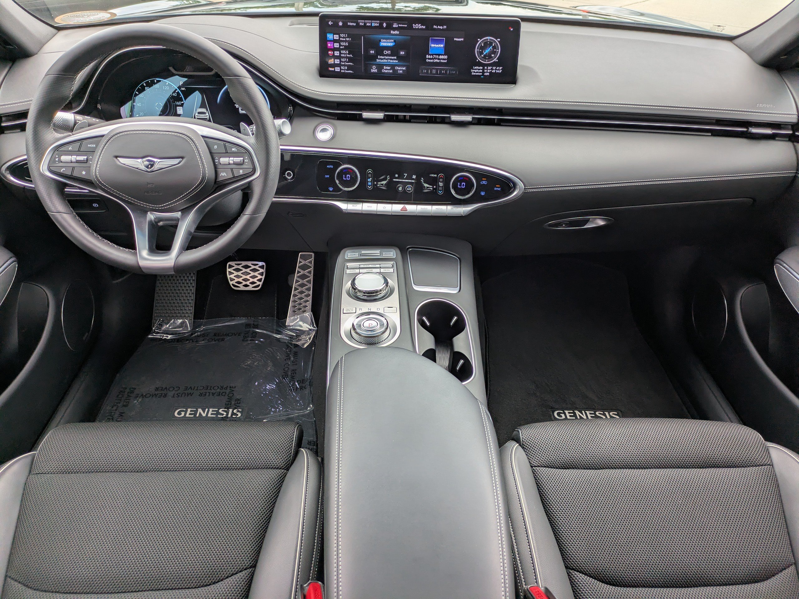Certified 2024 Genesis GV70 2.5T w/ Sport Prestige Package AWD/4WD image 14