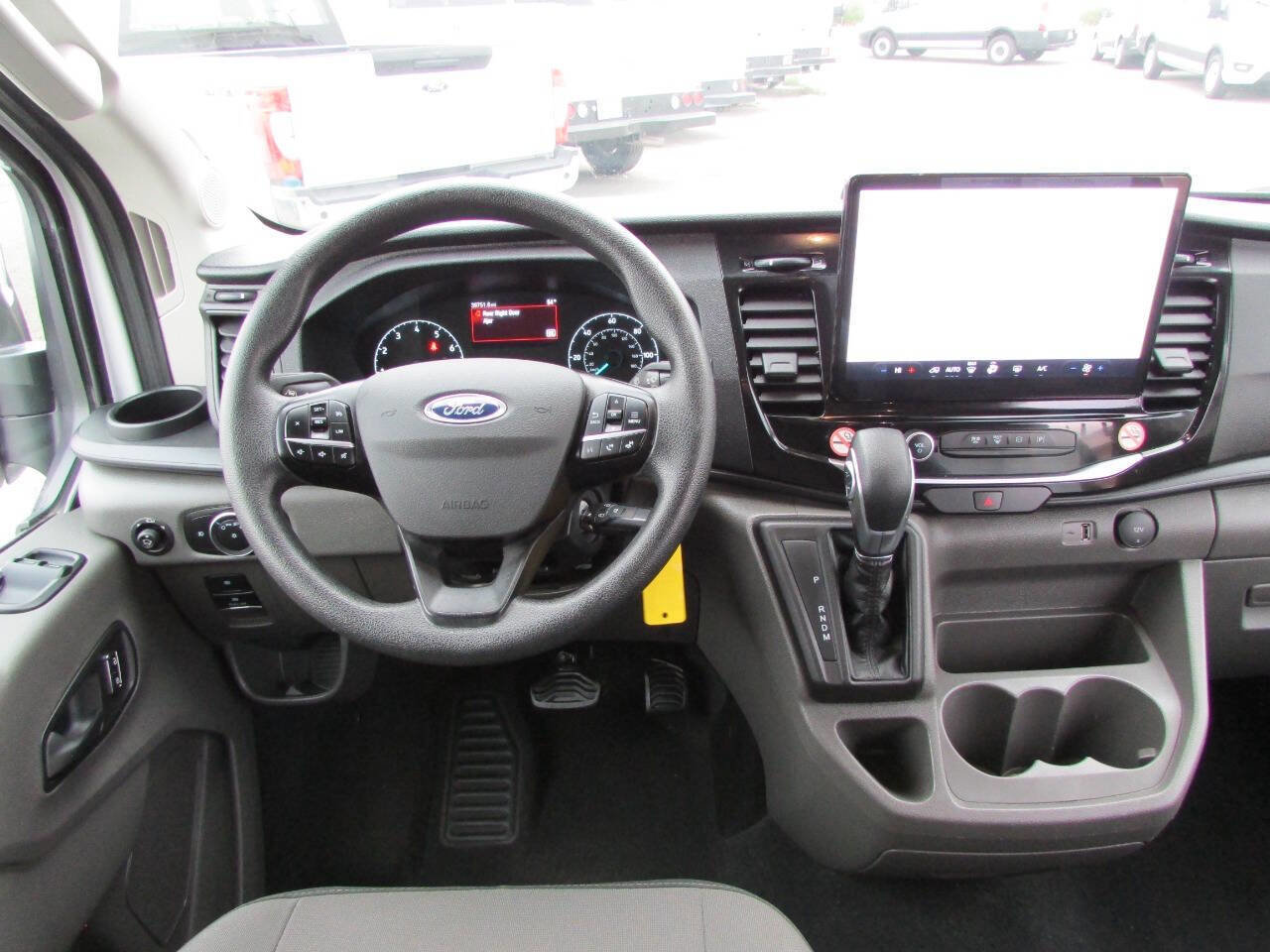 Used 2024 Ford Transit 350 XLT image 20