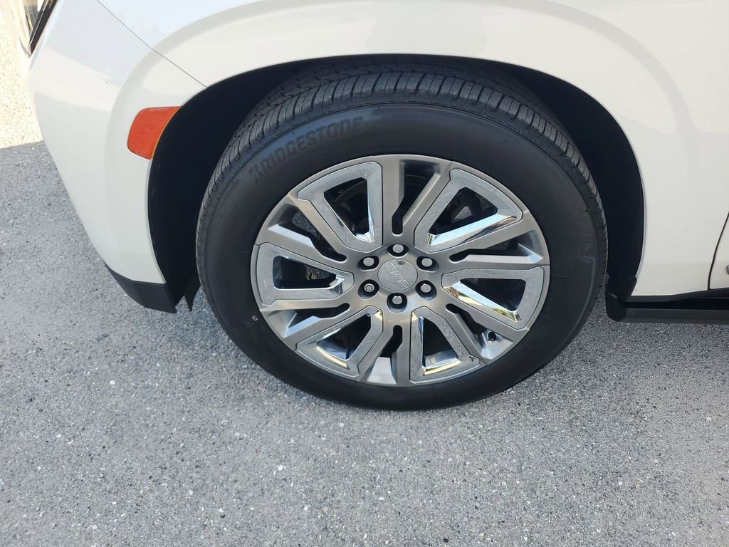 Used 2021 GMC Yukon Denali w/ Denali Ultimate Package image 17