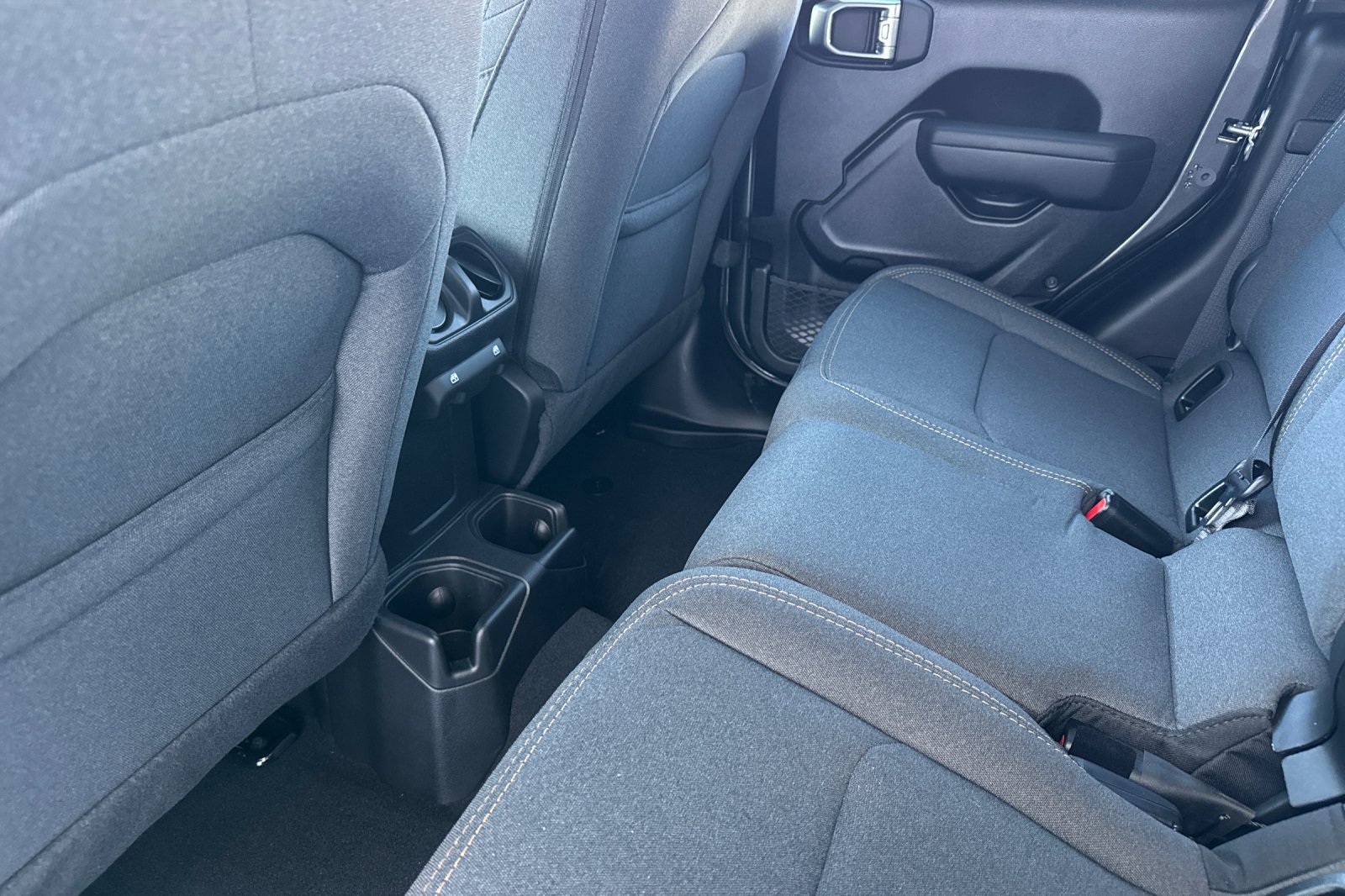 New 2026 Jeep Gladiator Sport AWD/4WD image 11