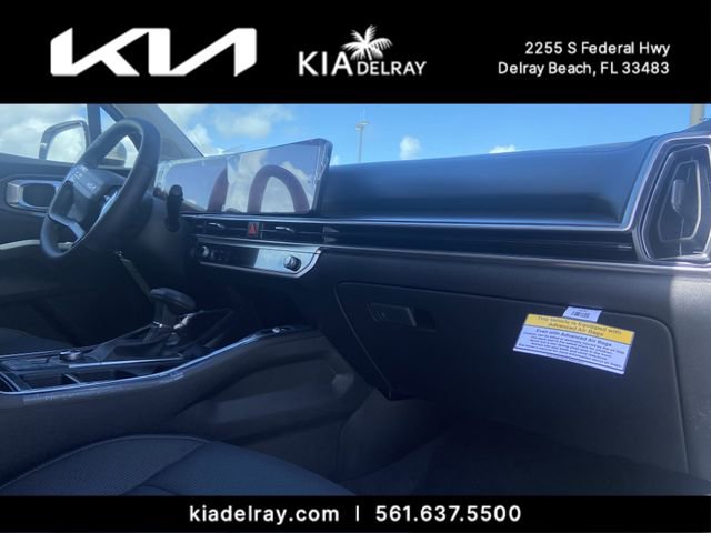 New 2026 Kia Sorento S FWD image 9