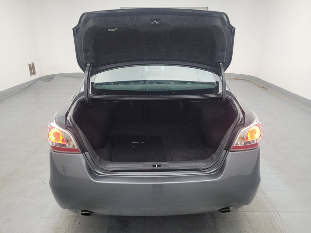 Used 2015 Nissan Altima 2.5 SL w/ Moonroof Package image 29
