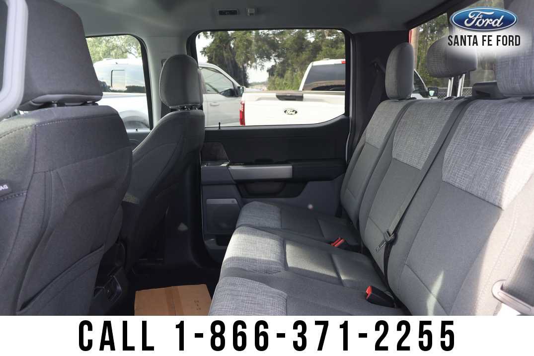 New 2026 Ford F350 XLT w/ XLT Premium Package AWD/4WD image 23