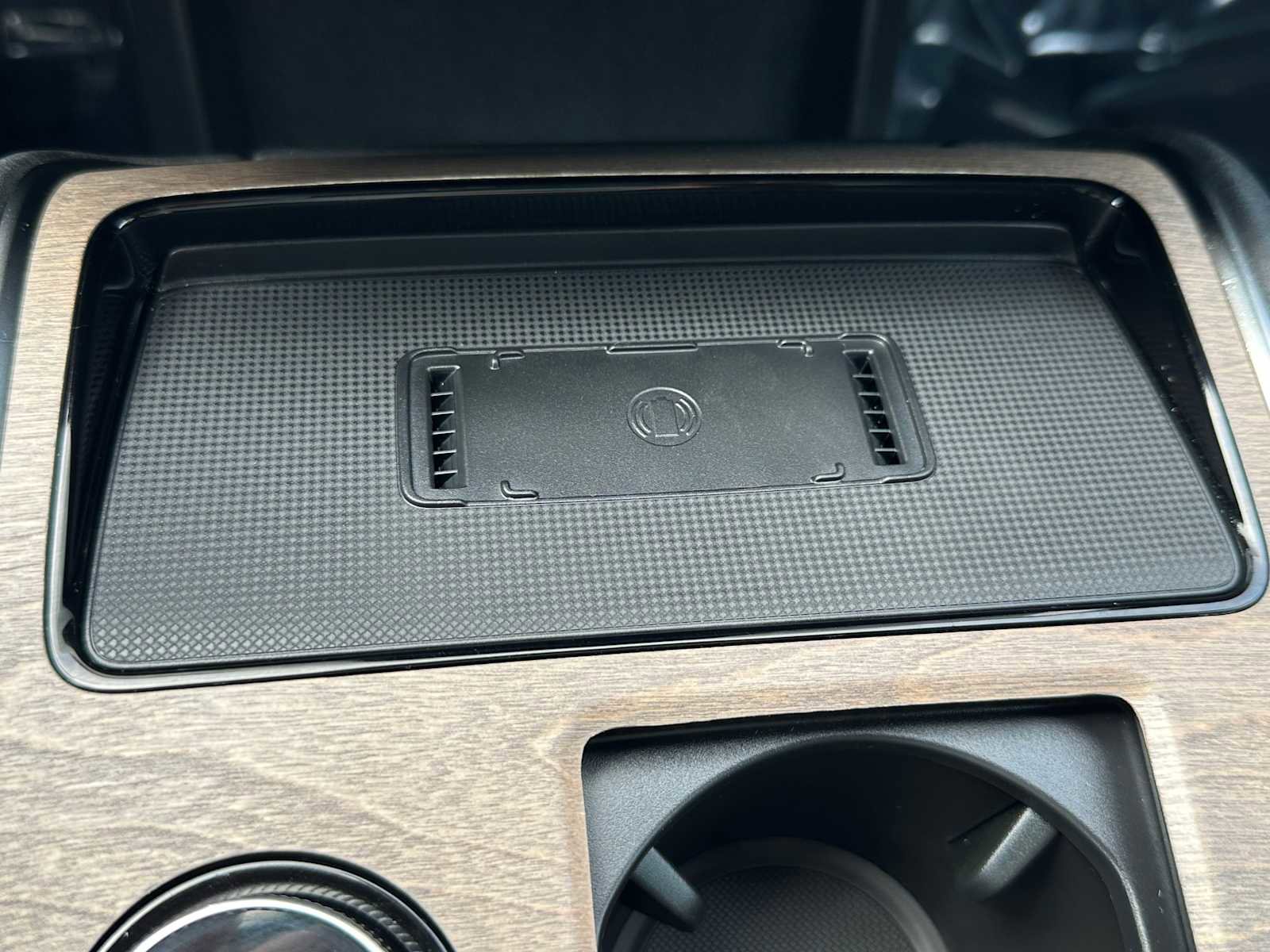 New 2025 Volvo EX90 Ultra image 33