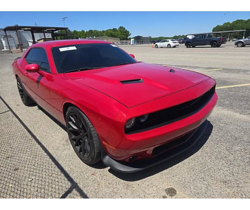 Used 2015 Dodge Challenger R/T Scat Pack w/ Leather Interior Group RWD image 2