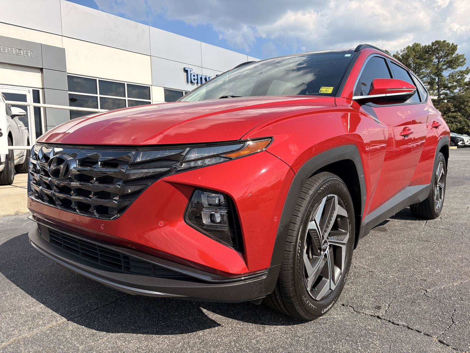 Used 2023 Hyundai Tucson Limited w/ Cargo Package