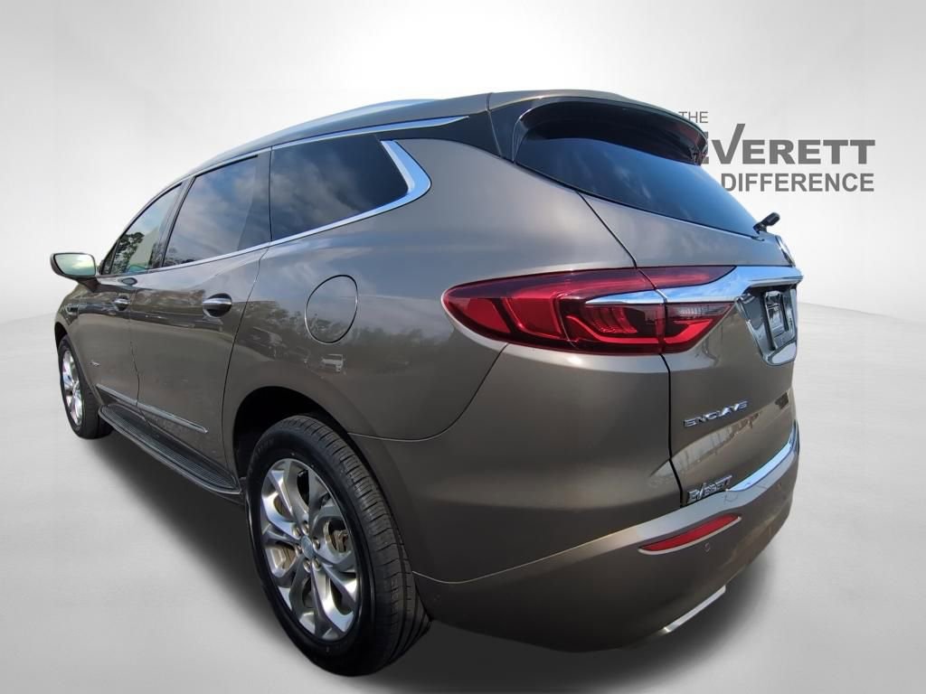 Used 2020 Buick Enclave Avenir w/ Avenir Technology Package image 5