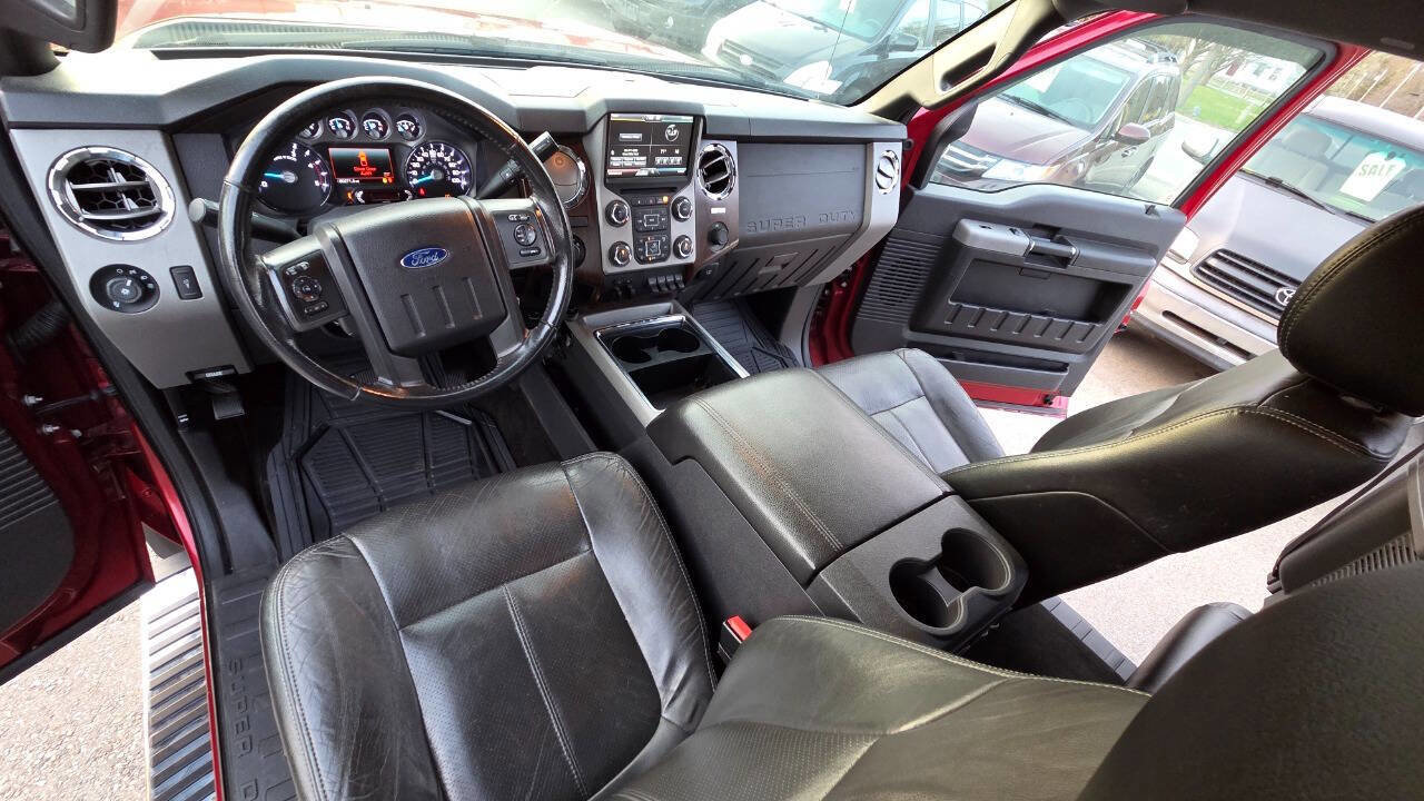 Used 2014 Ford F350 Lariat w/ Chrome Package image 30