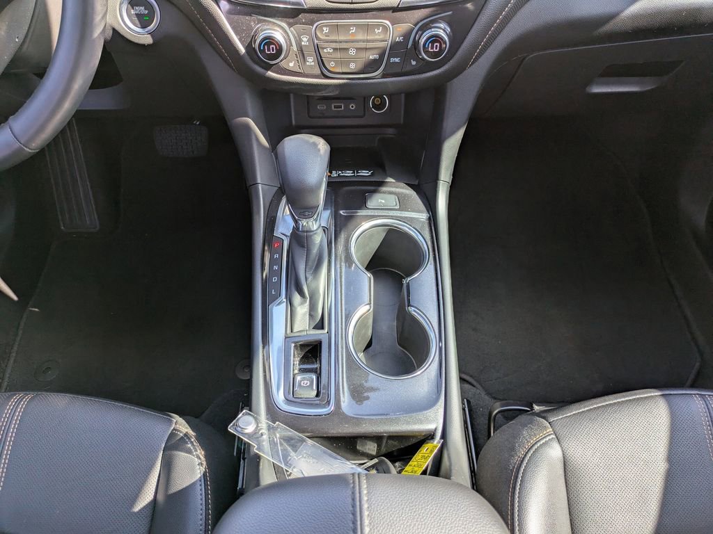 Used 2024 Chevrolet Equinox Premier w/ LPO, Cargo Package image 18