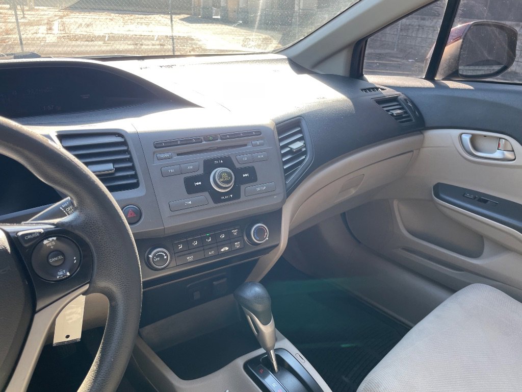 Used 2012 Honda Civic LX image 29