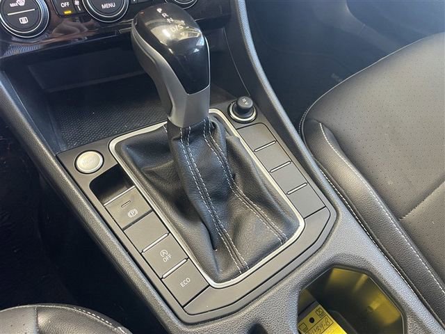 Used 2023 Volkswagen Jetta SE image 18