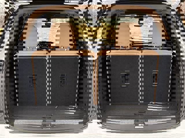 Certified 2023 Cadillac XT6 Premium Luxury w/ Platinum Package image 28