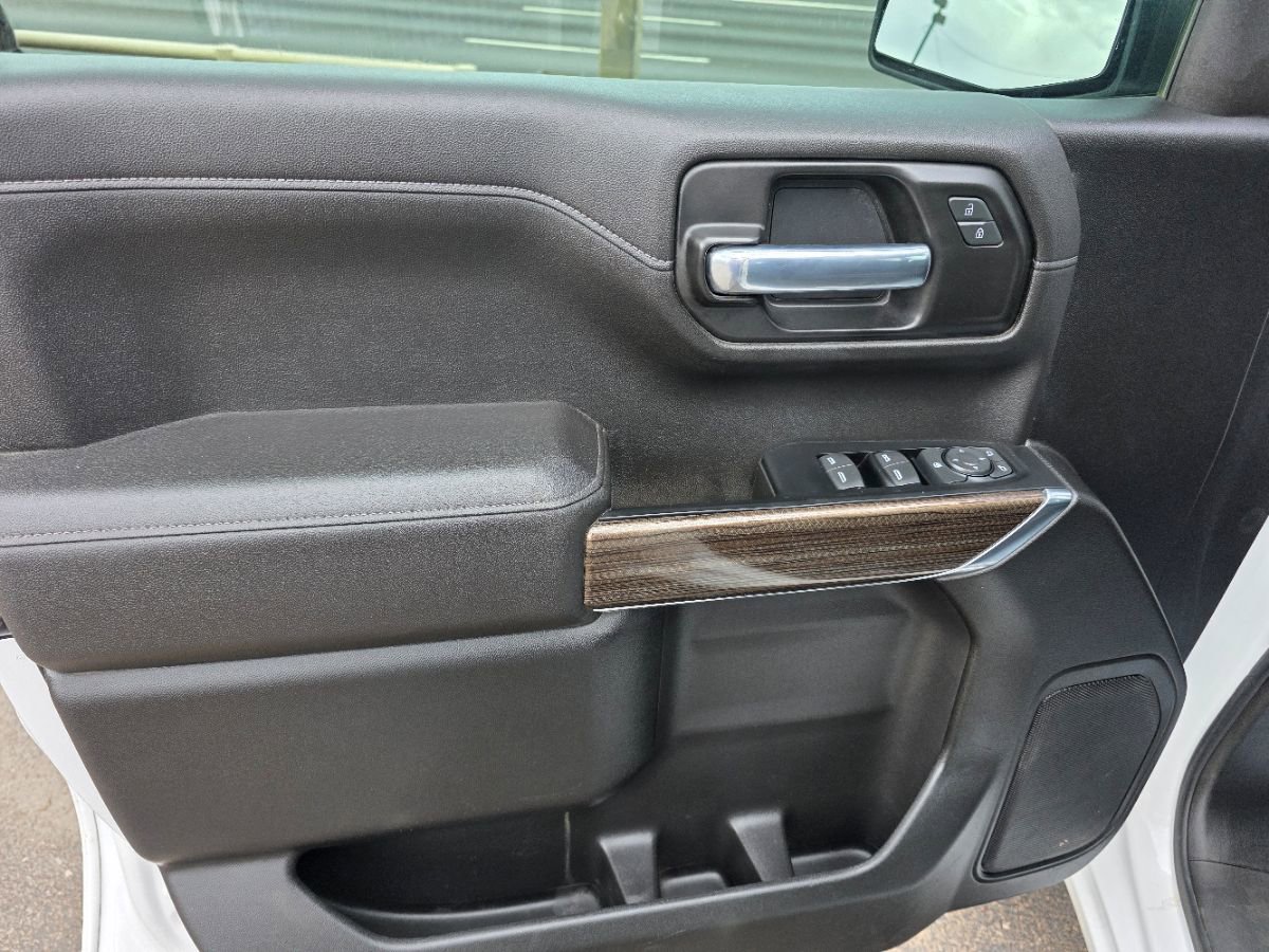 Used 2021 Chevrolet Silverado 1500 LT image 22
