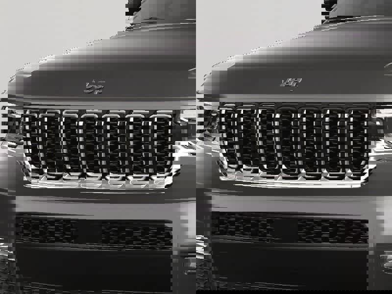 New 2025 Jeep Grand Cherokee L Limited image 14