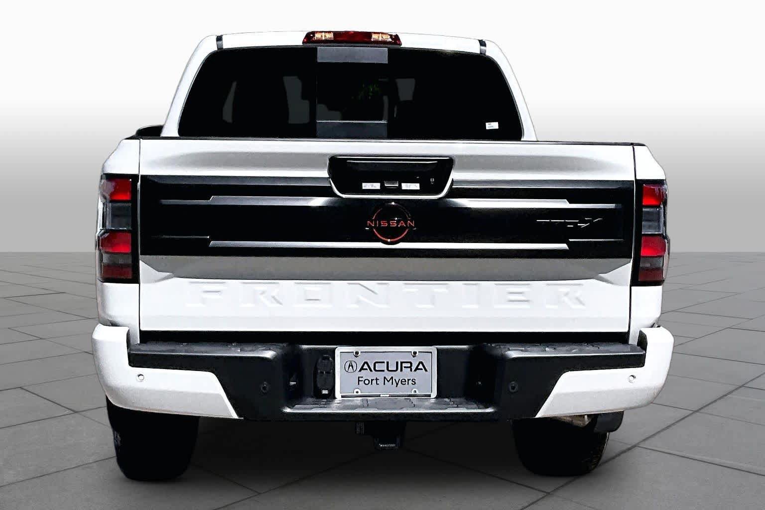 Used 2026 Nissan Frontier Pro-X w/ Pro Premium Package RWD image 5