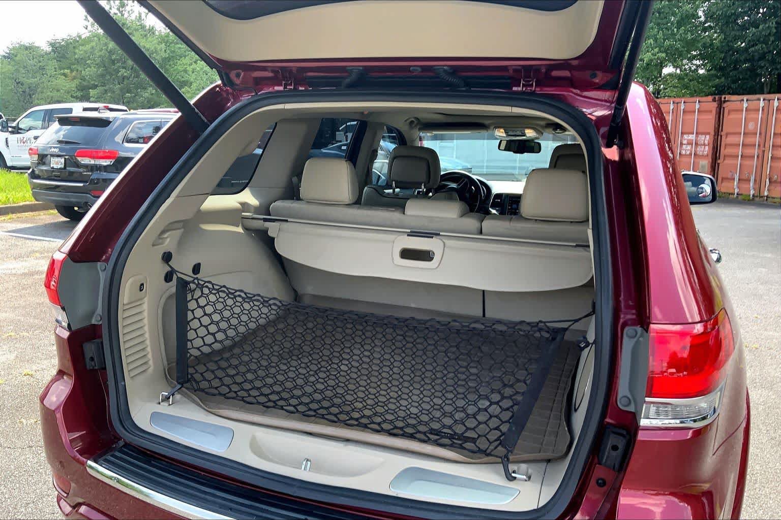 Used 2014 Jeep Grand Cherokee Overland RWD image 32