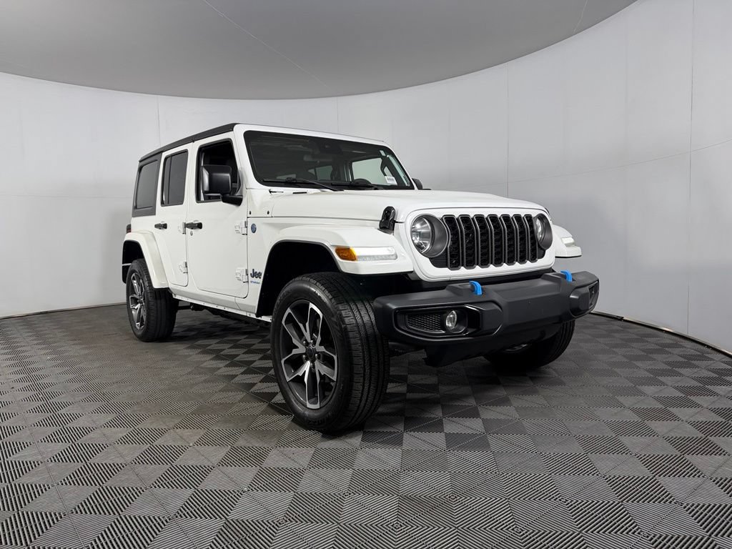 Used 2024 Jeep Wrangler Unlimited AWD/4WD image 4