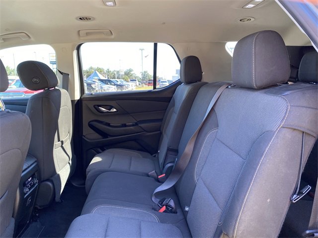 Used 2020 Chevrolet Traverse LS image 12