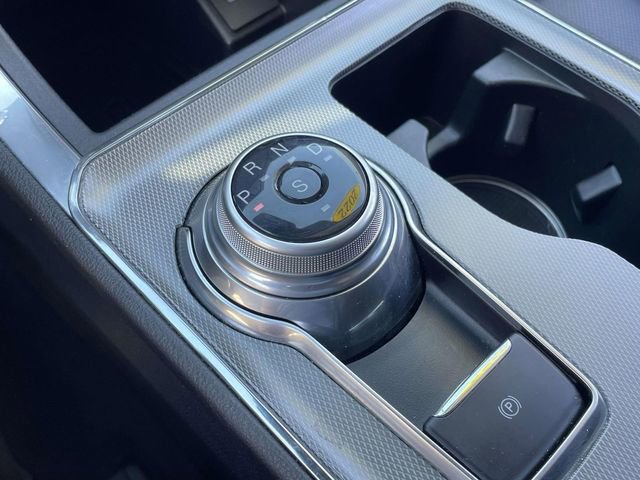 Used 2022 Ford Edge Titanium w/ Equipment Group 301A AWD/4WD image 38