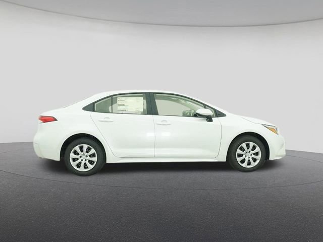 Used 2026 Toyota Corolla LE image 27