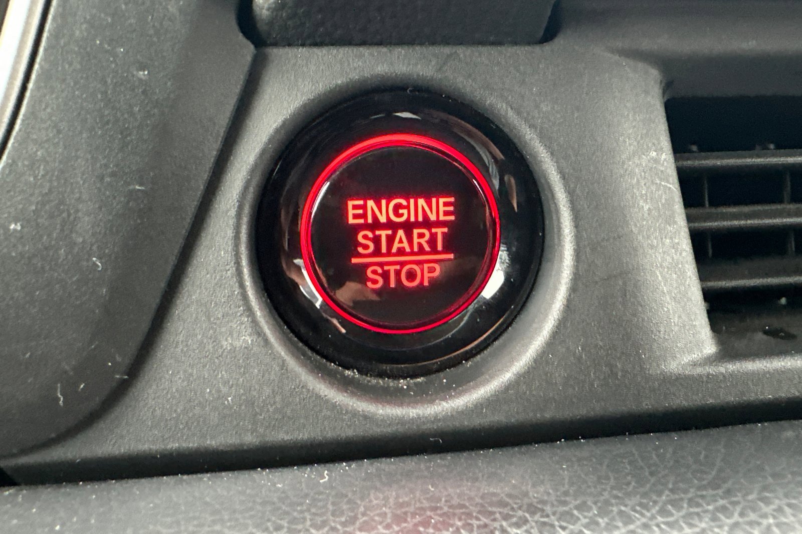 Certified 2025 Honda Pilot EX-L image 23