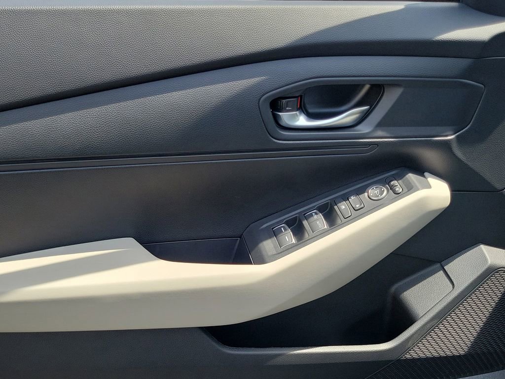 Certified 2024 Honda Accord LX image 17