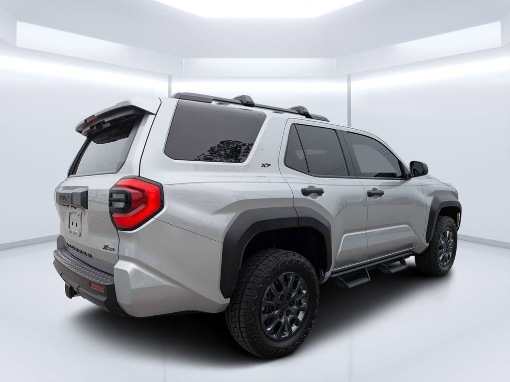 Used 2025 Toyota 4Runner SR5 image 3