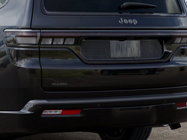 New 2026 Jeep Grand Wagoneer L Limited AWD/4WD image 13